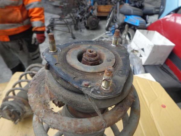 AMORTISSEUR AVANT GAUCHE FORD TRANSIT CONNECT 10/2002-11/2013 - Vue 2